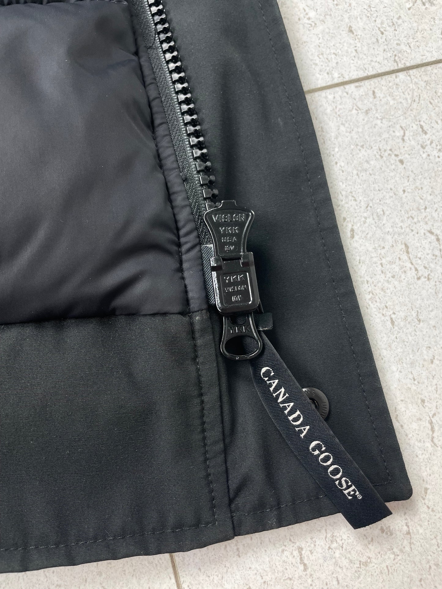 Canada Goose Chilliwack Bomber ~ Size XL