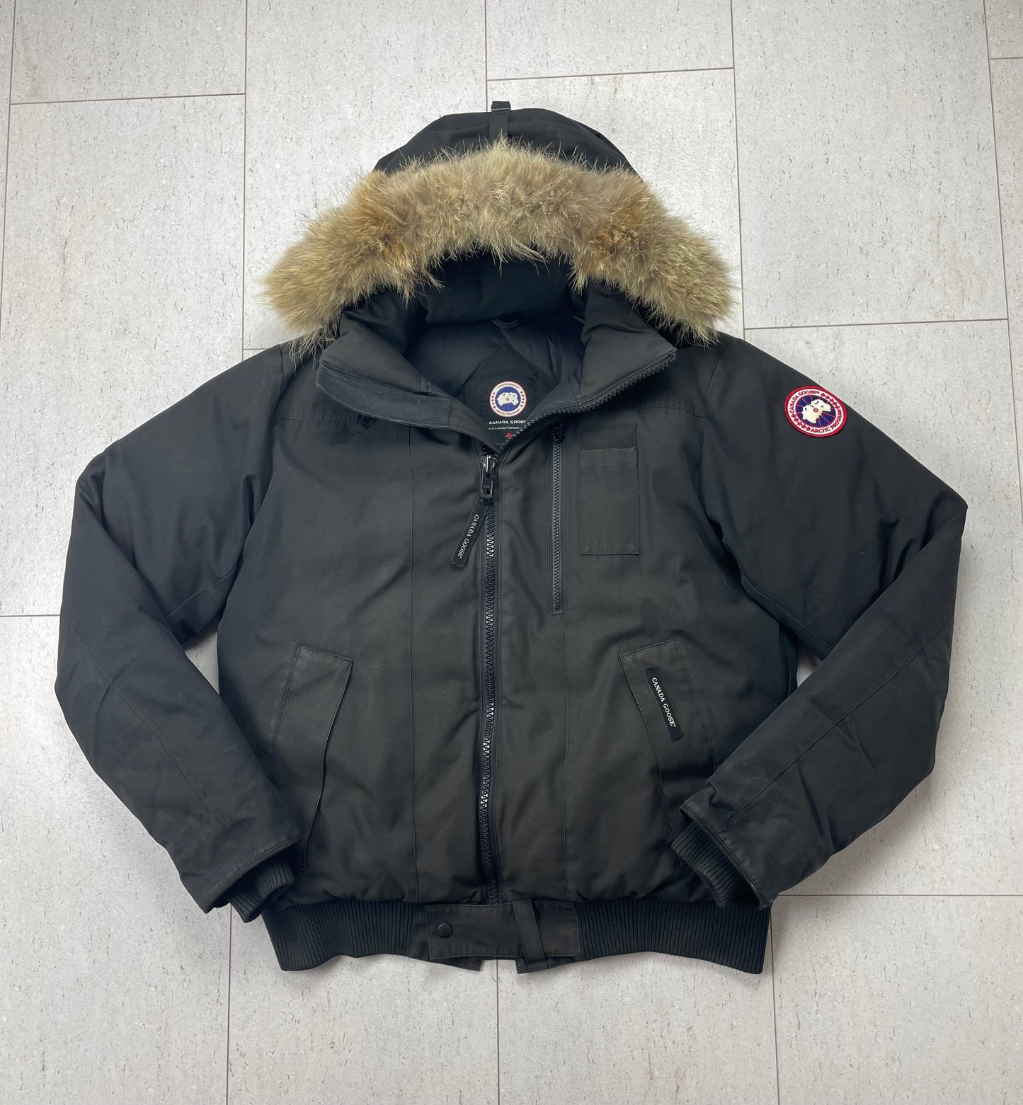 Canada Goose Borden Bomber ~ Size Large