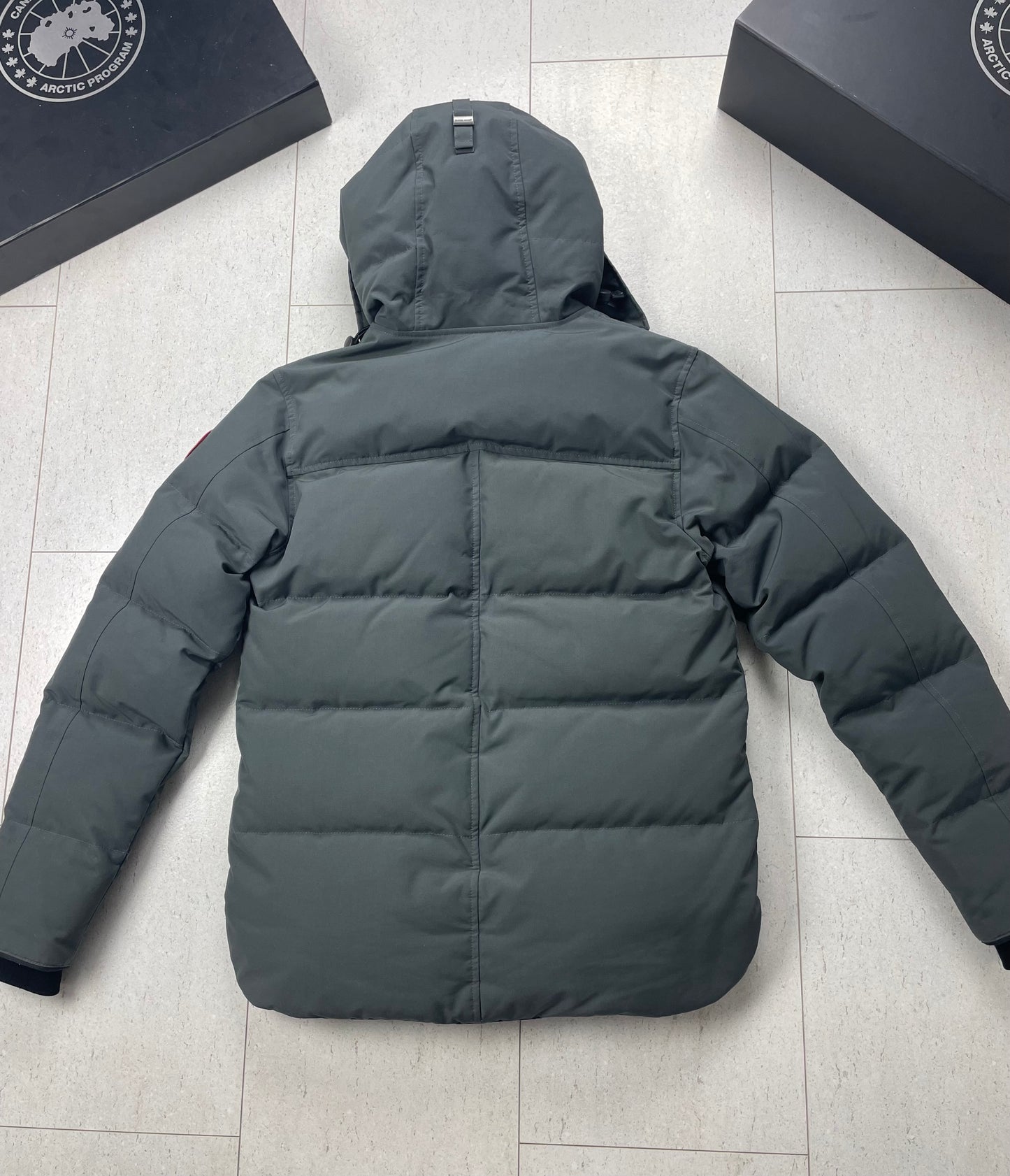 Canada Goose MacMillan Parka | Size Medium