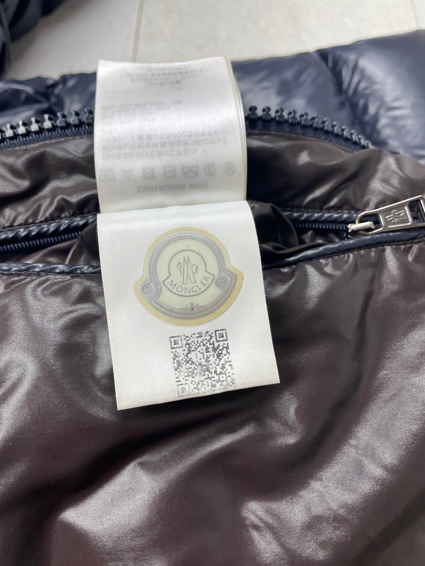 Moncler ‘MAYA’ Down Jacket | Navy | Size 2
