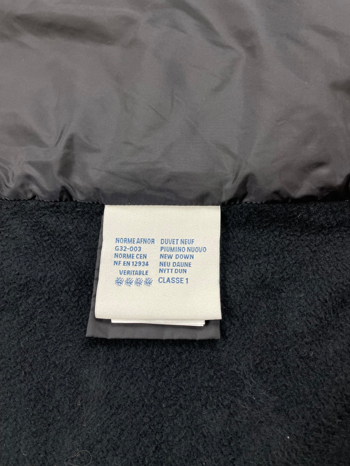 Moncler Magila Fleeced Lined Down Padded Cardigan | Size M