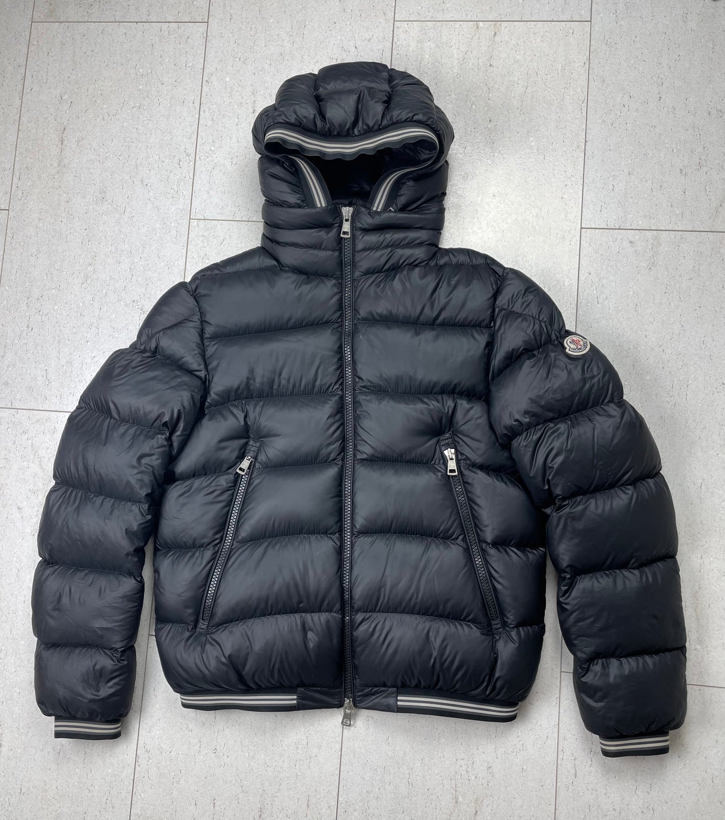 Moncler ‘Jeanbart’ Down Jacket ~ Size 3 (Medium)