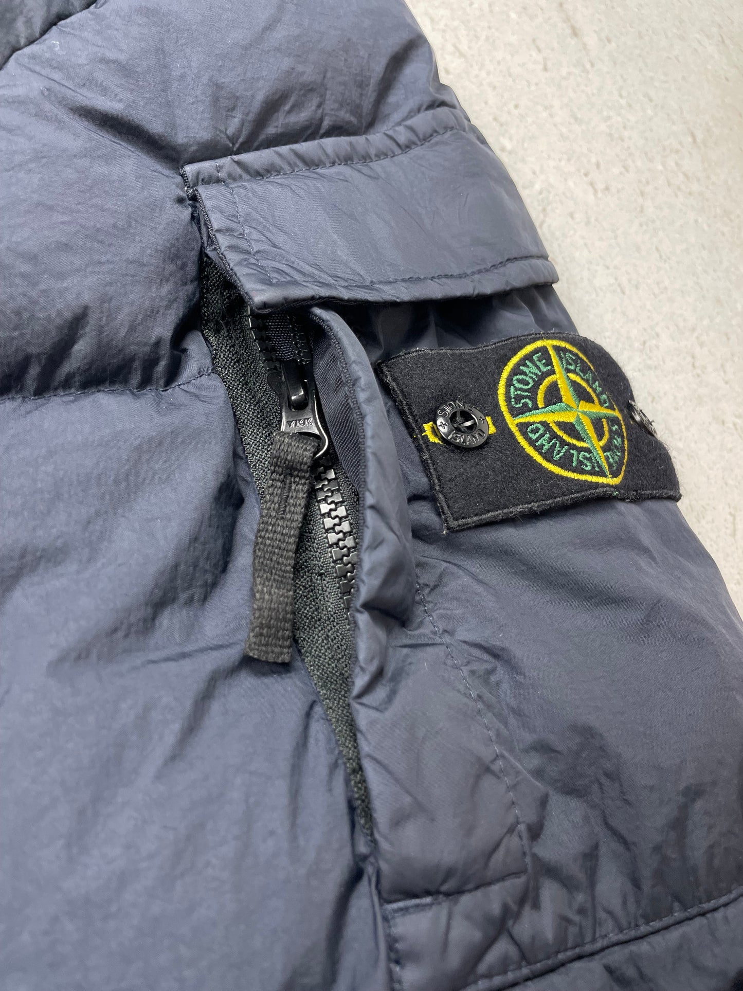 Stone Island Men’s Garment Dyed Crinkle Reps R-NY Down Jacket ~ Size Small