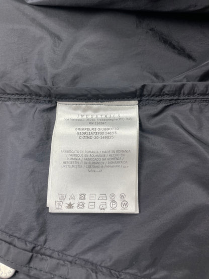 Moncler ‘Grimpeurs’ lightweight jacket ~ Size 2 (small)