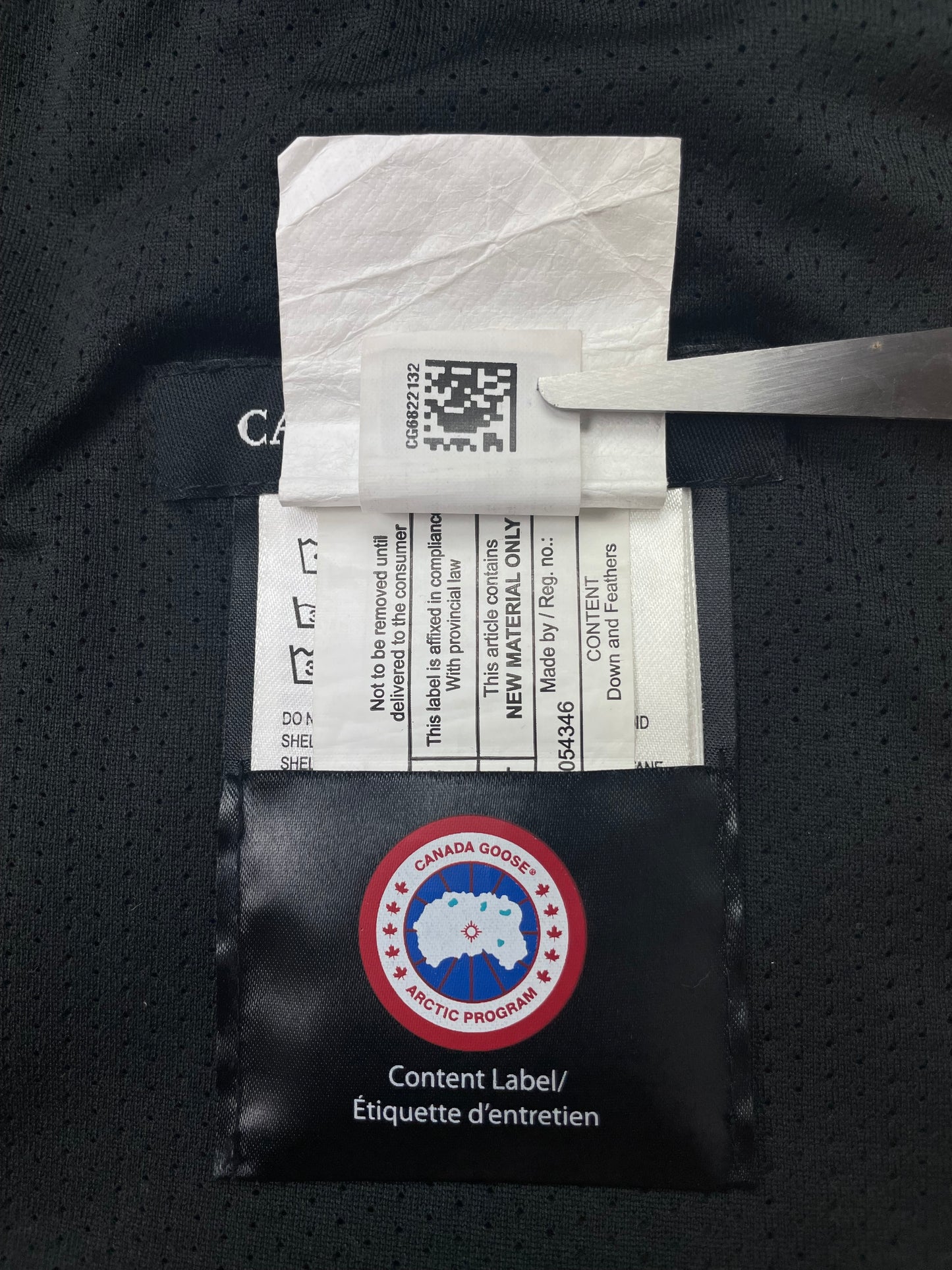 Canada Goose Men’s Hybridge Lite Jacket ~ Size Large